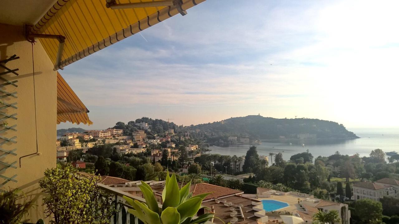 דירות Vintage Flat Overlooking Villefranche Bay מראה חיצוני תמונה