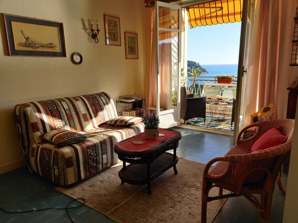 דירות Vintage Flat Overlooking Villefranche Bay מראה חיצוני תמונה