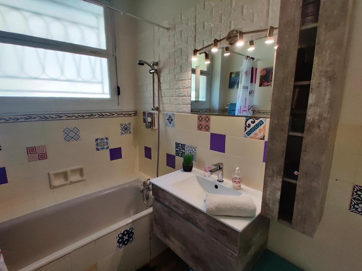 דירות Vintage Flat Overlooking Villefranche Bay מראה חיצוני תמונה